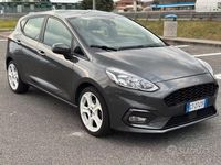 Usata Ford Fiesta ST-Line 86 CV (63 kW) 2018 Grigio Utilitaria