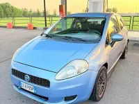 Usata Fiat Grande Punto 65 CV (47 kW) 2005 Blu Utilitaria