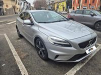 Usata Volvo V40 R-Design 119 CV (87 kW) 2017 Argento Berlina