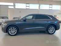 Usata Audi Q8 Sport 286 CV (210 kW) 2022 Grigio SUV