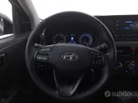 Usata Hyundai i10 Advanced 67 CV (49 kW) 2022 Grigio Utilitaria