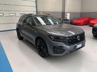 Usata VW Touareg Elegance 231 CV (169 kW) 2023 Grigio scuro metallizzato SUV