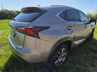 Usata Lexus NX300h 155 CV (114 kW) 2015 Argento SUV