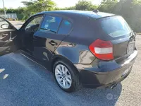 Usata BMW 118 122 CV (89 kW) 2004 Nero Utilitaria