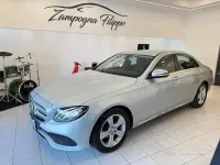 Usata Mercedes E220 Premium Plus 194 CV (142 kW) 2017 Grigio Berlina
