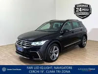Usata VW Tiguan R-line 150 CV (110 kW) 2024 Deep black SUV