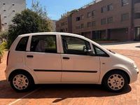 Usata Fiat Idea Active 95 CV (69 kW) 2012 Bianco Monovolume
