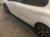Usata Peugeot 208 2015 Bianco Utilitaria