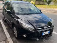 Usata Ford Focus 115 CV (84 kW) 2014 Nero Station wagon