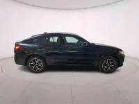 Usata BMW X4 M Sport 190 CV (139 kW) 2023 Carbon black SUV