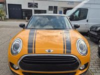 Usata Mini Cooper D Clubman 150 CV (110 kW) 2017 Giallo Station wagon
