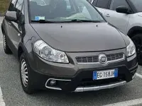 Usata Fiat Sedici Dynamic 120 CV (88 kW) 2011 SUV