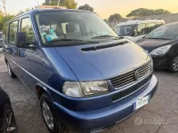 Usata VW T4 110 CV (80 kW) 1996 Blu Furgone