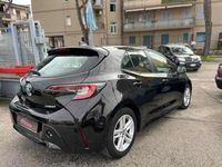 Usata Toyota Corolla Active 98 CV (72 kW) 2020 Nero Berlina