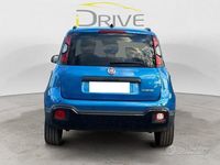 Nuova Fiat Panda Cross Cross 69 CV (50 kW) 2025 Blu Utilitaria