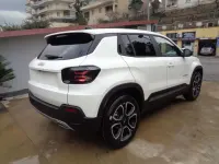Usata Jeep Avenger Summit 101 CV (74 kW) 2024 Bianco SUV