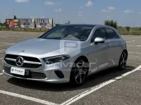 Usata Mercedes A180 Premium 116 CV (85 kW) 2019 Grigio Utilitaria