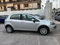 Usata Fiat Punto Evo 70 CV (51 kW) 2011 Grigio Utilitaria