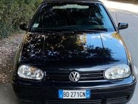 Usata VW Golf 101 CV (74 kW) 2019 Nero Cabrio