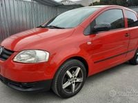 Usata VW Fox 54 CV (39 kW) 2008 Rosso Utilitaria
