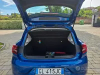 Begagnad Renault Clio V 90 HK (66 kW) 2022 Blå Sedan