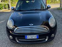 Occasion Mini Cooper D 111 ch (81 kW) 2012 Noir Citadine