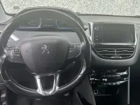 Usata Peugeot 2008 Allure 110 CV (80 kW) 2018 Argento SUV