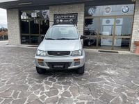 Usata Daihatsu Terios 83 CV (61 kW) 2000 Argento SUV
