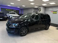 Usata VW Touran Comfortline 105 CV (77 kW) 2011 Nero Monovolume