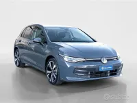 Usata VW Golf VIII Life 150 CV (110 kW) 2025 Grigio Berlina
