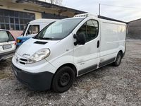 Usata Nissan Primastar 114 CV (83 kW) 2007 Bianco Monovolume