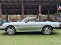 Usata Alfa Romeo Spider Quadrifoglio Verde 125 CV (91 kW) 1987 Grigio Cabrio