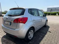 Usata Kia Venga 90 CV (66 kW) 2017 Argento Utilitaria