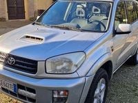 Usado Toyota RAV4 116 CV (85 kW) 2003 Plateado SUV