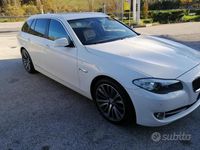 Begagnad BMW 520 Efficient Dynamics 2016 Vit Kombi