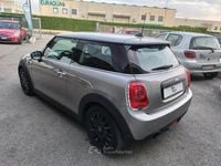 Usata Mini ONE 75 CV (55 kW) 2021 Gray Utilitaria