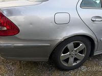 Occasion Mercedes E270 2002 Gris Berline