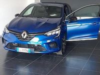 Usata Renault Clio V 101 CV (74 kW) 2023 Blu Utilitaria