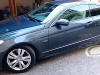 Usata Mercedes E250 Executive 204 CV (150 kW) 2010 Grigio Coupé