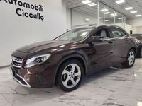 Usata Mercedes GLA180 109 CV (80 kW) 2017 Marrone SUV