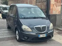 Usata Lancia Musa 77 CV (56 kW) 2010 Grigio Monovolume