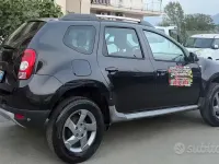 Usata Dacia Duster Lauréate 105 CV (77 kW) 2013 Nero SUV
