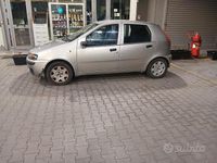 Usata Fiat Punto 60 CV (44 kW) 2001 Grigio Utilitaria