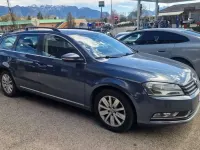 Usata VW Passat Comfortline 140 CV (102 kW) 2012 Grigio Station wagon