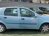 Usata Fiat Punto Active 70 CV (51 kW) 2004 Blu Utilitaria