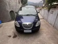 Usata Lancia Musa 90 CV (66 kW) 2007 Bluazzurro Monovolume