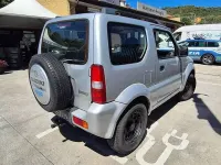 Usata Suzuki Jimny 82 CV (60 kW) 2002 Argento SUV