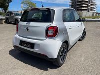 Usado Smart ForFour Edition #1 71 CV (52 kW) 2015 Blanco Utilitario