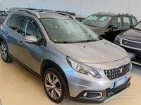 Usata Peugeot 2008 Allure 102 CV (75 kW) 2019 Grigio SUV