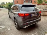 Usata Mercedes GLA200 150 CV (110 kW) 2020 Grigio SUV